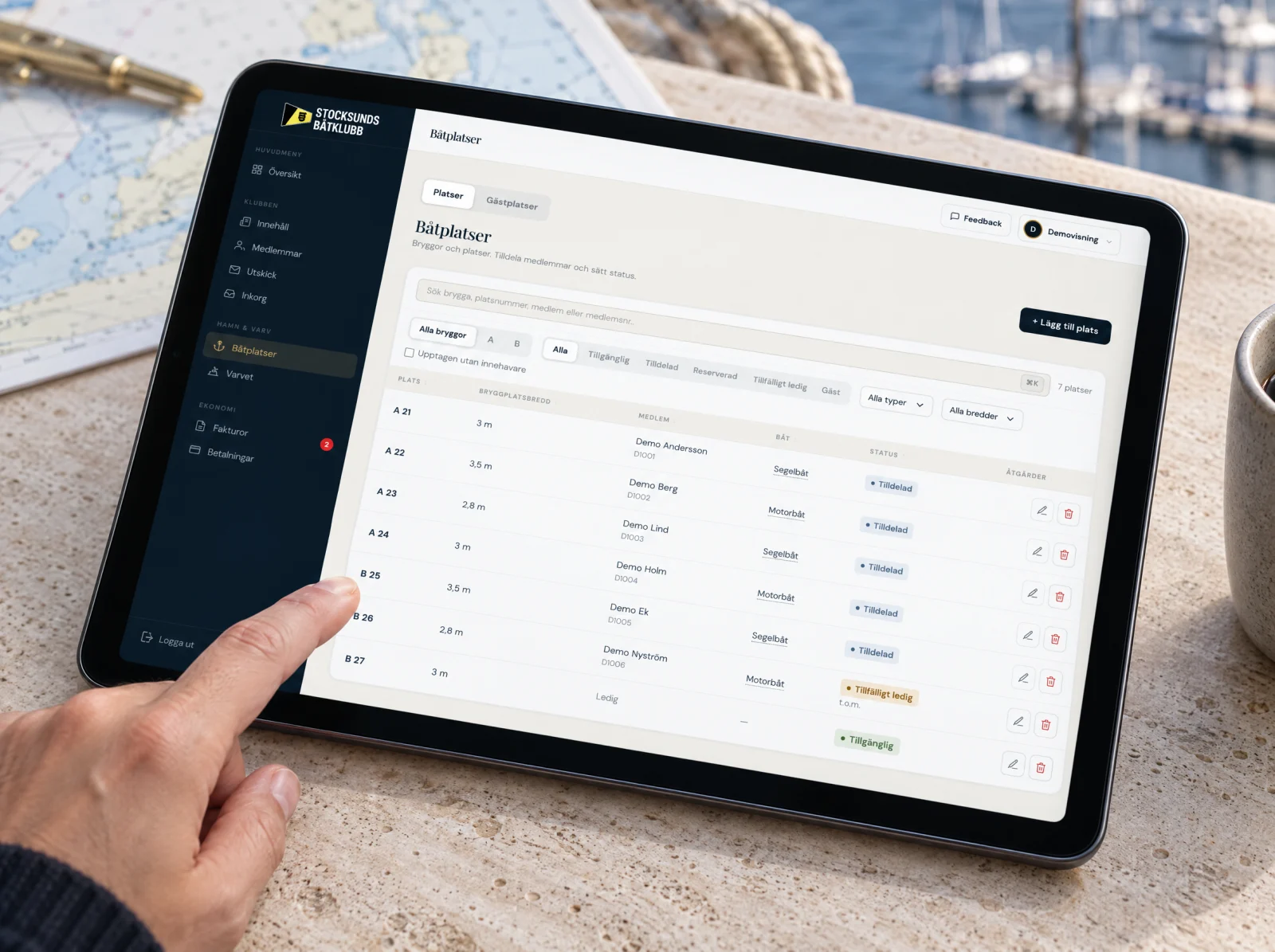 Actual berths & allocation interface, with fictional demo data